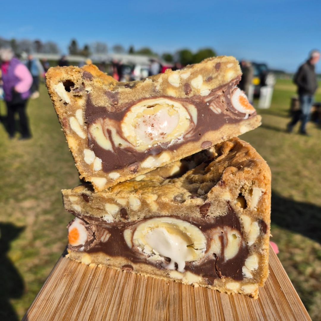 Creme Egg Cookie Pie