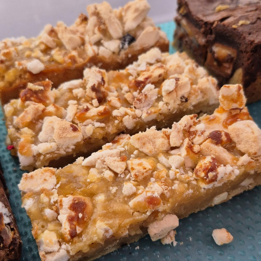 Lemon Meringue Blondie